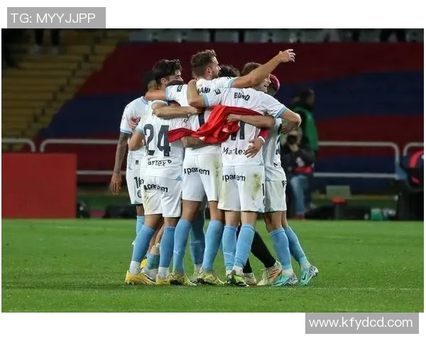 塞尔维亚与赫罗纳的精彩对决揭示了足球战术的无限可能性 塞尔维亚与赫罗纳的精彩对决揭示了足球战术的无限可能性